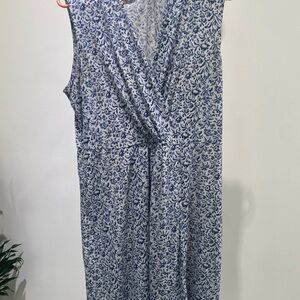 Banana Republic Blue and White Patterned Dress